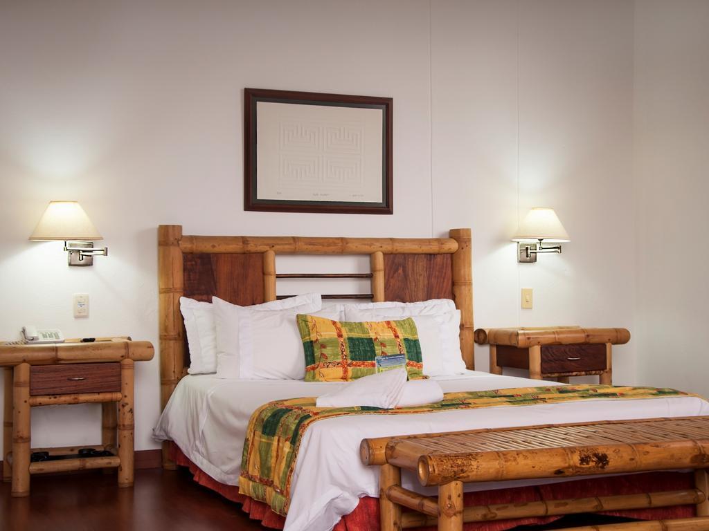Armenia Hotel 외부 사진